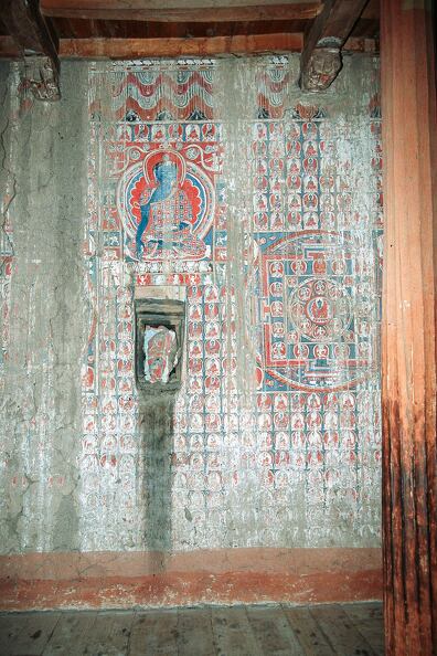 Right wall, east © Christian Luczanits 1998 AlchiLL CL98 108,01.jpg