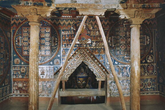 Sumtsek gallery level