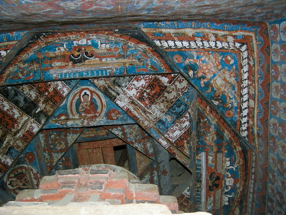 Outer Chörten, ceiling