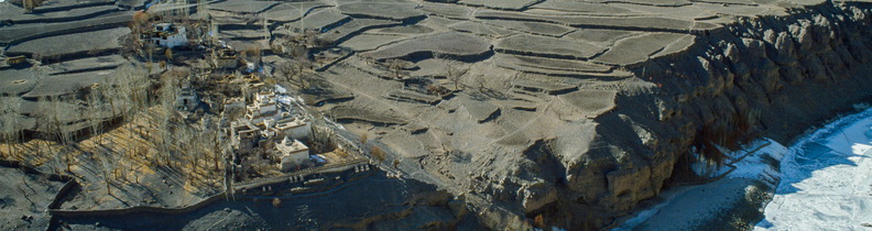 Choskhor winter 1982 2.jpg
