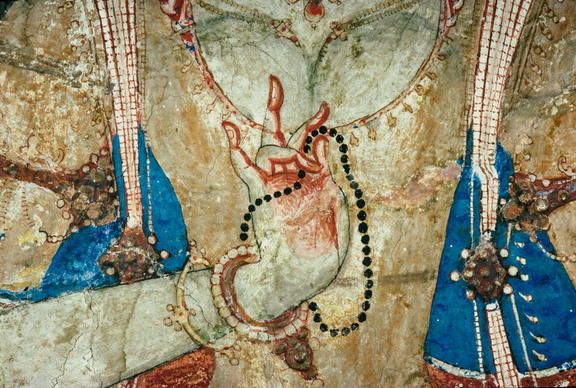 Tārā rescuing from danger