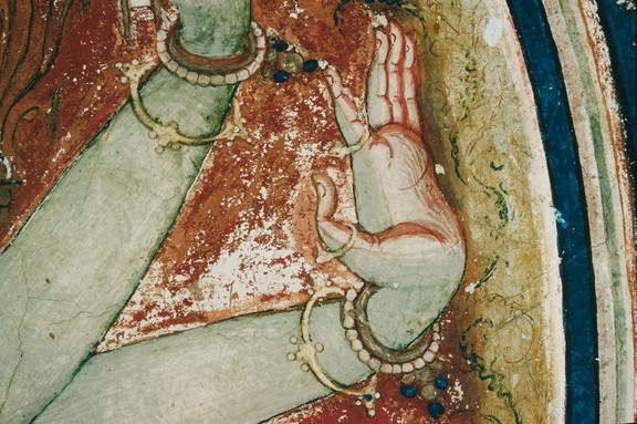 Tārā rescuing from danger