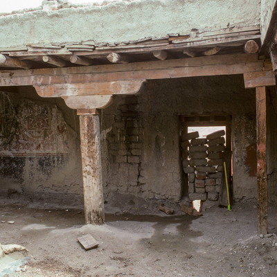 Right Side Wall