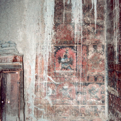 Entry Wall